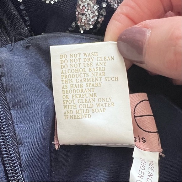 Elizabeth K by GLS Formal Navy Blue Full Length Gown Size Medium Holiday Party - Picture 11 of 13